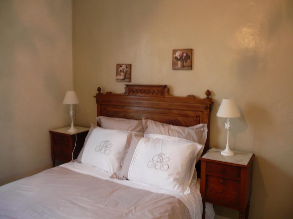 Les Lilas De Bellefontaine Bayeux Habitación foto