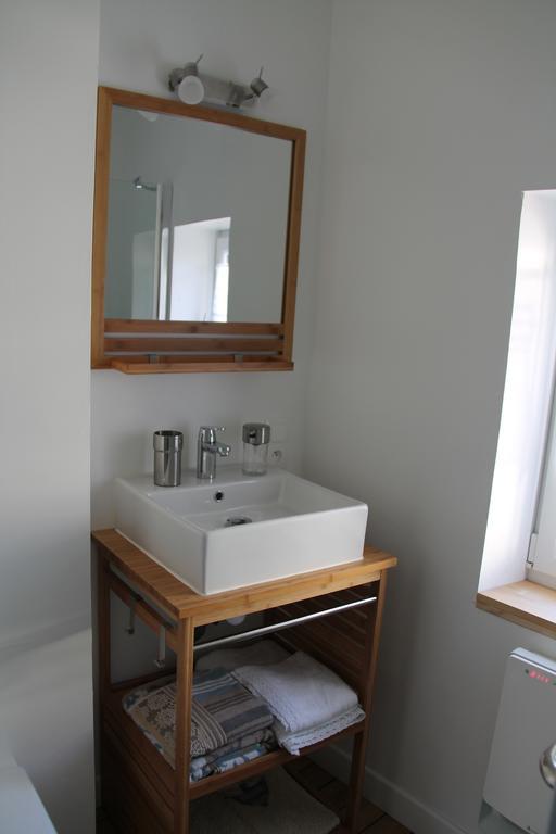 Les Lilas De Bellefontaine Bayeux Habitación foto